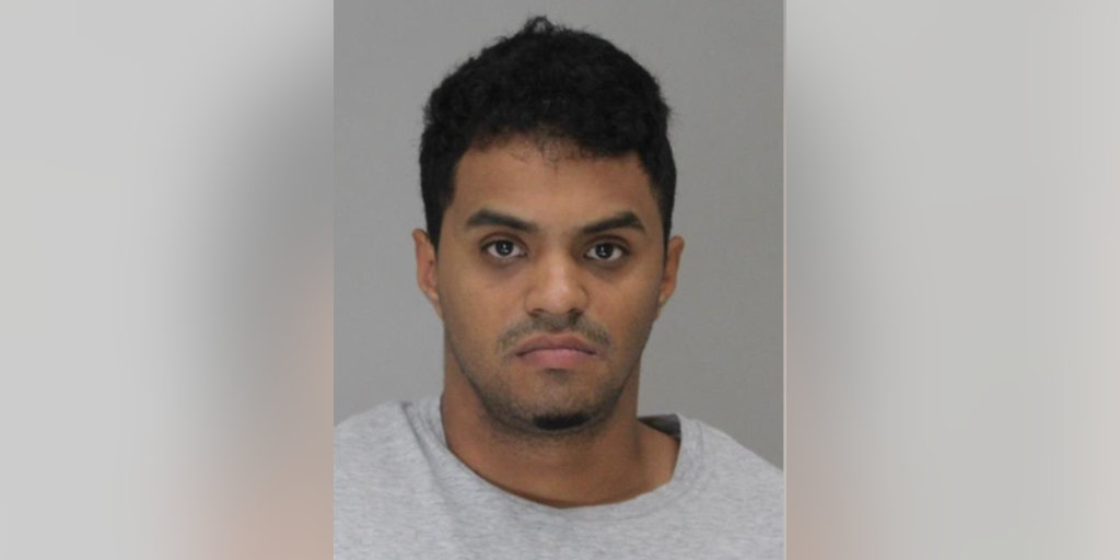 Texas man suspected of aggravated robbery and threatening to cut off woman's finger arrested